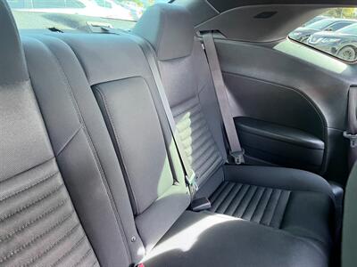 2014 Dodge Challenger SXT Plus   - Photo 12 - Tucson, AZ 85710