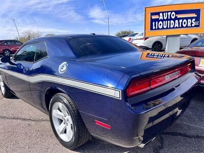 2014 Dodge Challenger SXT Plus   - Photo 4 - Tucson, AZ 85710
