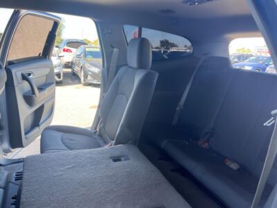 2015 Chevrolet Traverse LS   - Photo 9 - Tucson, AZ 85711