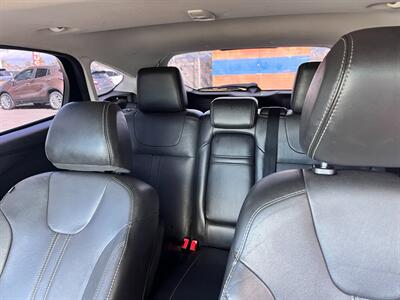 2013 Ford Focus Titanium   - Photo 9 - Tucson, AZ 85711