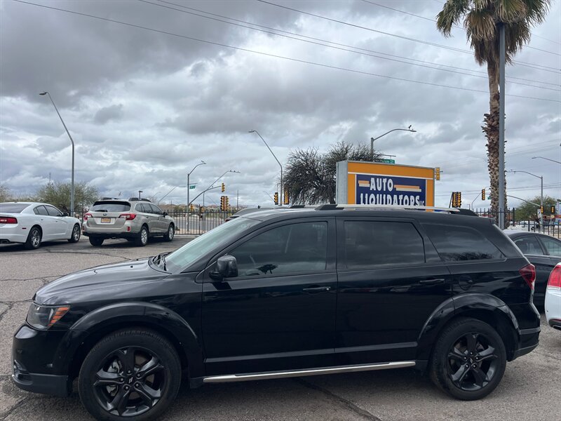 2020 Dodge Journey Crossroad   - Photo 1 - Tucson, AZ 85710