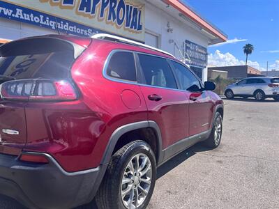 2020 Jeep Cherokee Latitude Plus   - Photo 11 - Tucson, AZ 85711