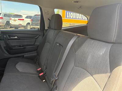2017 Chevrolet Traverse LT   - Photo 5 - Tucson, AZ 85710