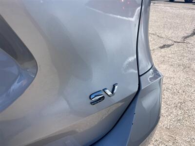 2017 Nissan Rogue SV   - Photo 3 - Tucson, AZ 85710