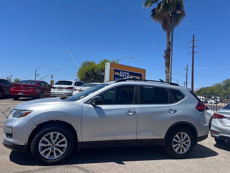 2017 Nissan Rogue SV   - Photo 1 - Tucson, AZ 85710