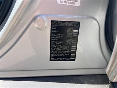 2017 Nissan Rogue SV   - Photo 10 - Tucson, AZ 85710