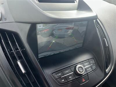 2018 Ford Escape SE   - Photo 11 - Tucson, AZ 85710