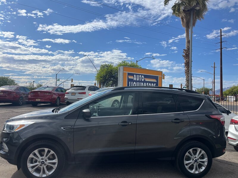 2018 Ford Escape SE   - Photo 1 - Tucson, AZ 85710