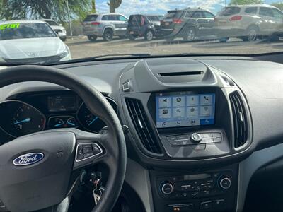 2018 Ford Escape SE   - Photo 10 - Tucson, AZ 85710