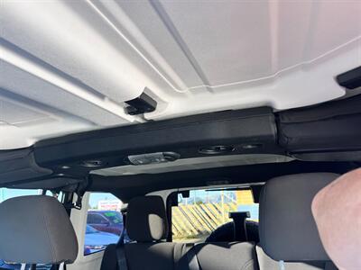 2018 Jeep Wrangler JK Unlimited Sport   - Photo 6 - Tucson, AZ 85710