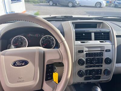 2012 Ford Escape XLT   - Photo 8 - Tucson, AZ 85711