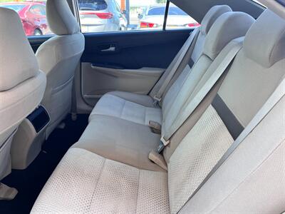 2013 Toyota Camry LE   - Photo 6 - Tucson, AZ 85711