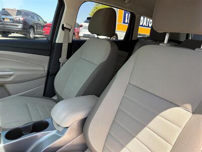 2013 Ford Escape SE   - Photo 8 - Tucson, AZ 85710