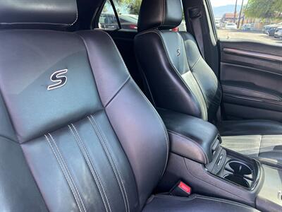 2014 Chrysler 300 S   - Photo 12 - Tucson, AZ 85710