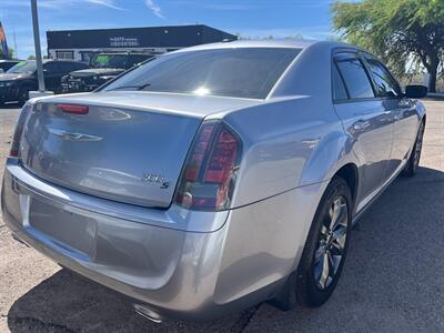 2014 Chrysler 300 S   - Photo 5 - Tucson, AZ 85710
