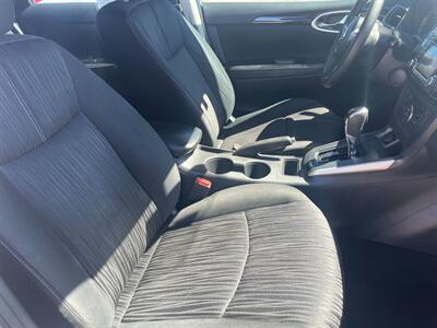 2018 Nissan Sentra SV   - Photo 8 - Tucson, AZ 85710