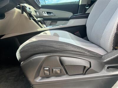 2017 Chevrolet Equinox LS   - Photo 11 - Tucson, AZ 85710