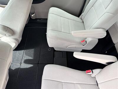 2013 Dodge Grand Caravan American Value Package   - Photo 11 - Tucson, AZ 85710