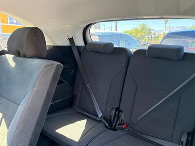 2016 Kia Sorento L   - Photo 7 - Tucson, AZ 85710