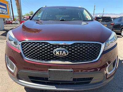 2016 Kia Sorento L   - Photo 5 - Tucson, AZ 85710