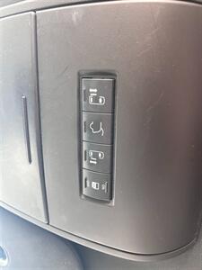 2017 Dodge Grand Caravan SXT   - Photo 15 - Tucson, AZ 85711