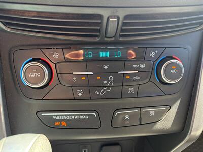 2017 Ford Escape SE   - Photo 6 - Tucson, AZ 85710