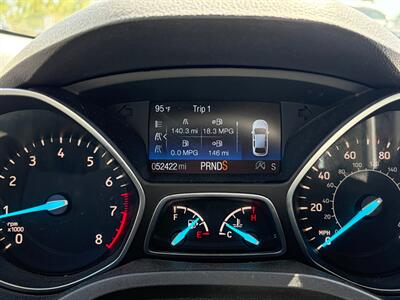 2017 Ford Escape SE   - Photo 4 - Tucson, AZ 85710