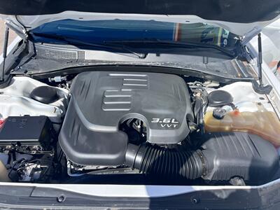 2016 Chrysler 300 Limited   - Photo 7 - Tucson, AZ 85711