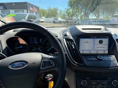2017 Ford Escape SE   - Photo 8 - Tucson, AZ 85710