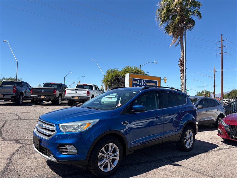2017 Ford Escape SE   - Photo 1 - Tucson, AZ 85710