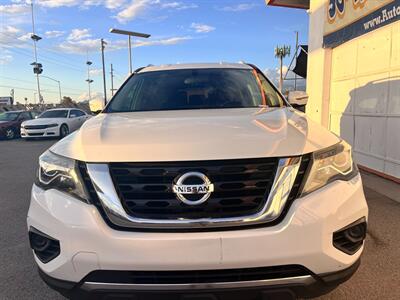 2017 Nissan Pathfinder S   - Photo 2 - Tucson, AZ 85711