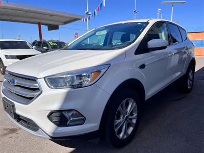 2017 Ford Escape SE   - Photo 4 - Tucson, AZ 85711