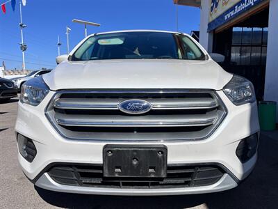 2017 Ford Escape SE   - Photo 5 - Tucson, AZ 85711