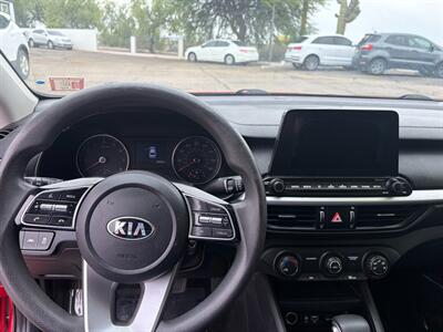 2021 Kia Forte FE   - Photo 9 - Tucson, AZ 85710