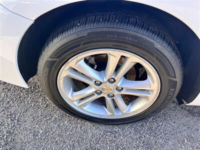 2018 Chevrolet Cruze LT Auto   - Photo 8 - Tucson, AZ 85710