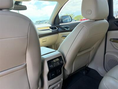 2019 GMC Acadia Denali   - Photo 9 - Tucson, AZ 85710