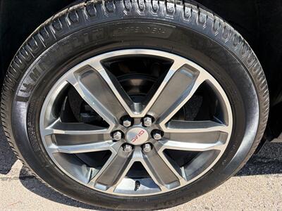 2019 GMC Acadia Denali   - Photo 7 - Tucson, AZ 85710