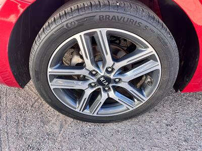 2019 Kia Forte S   - Photo 5 - Tucson, AZ 85710