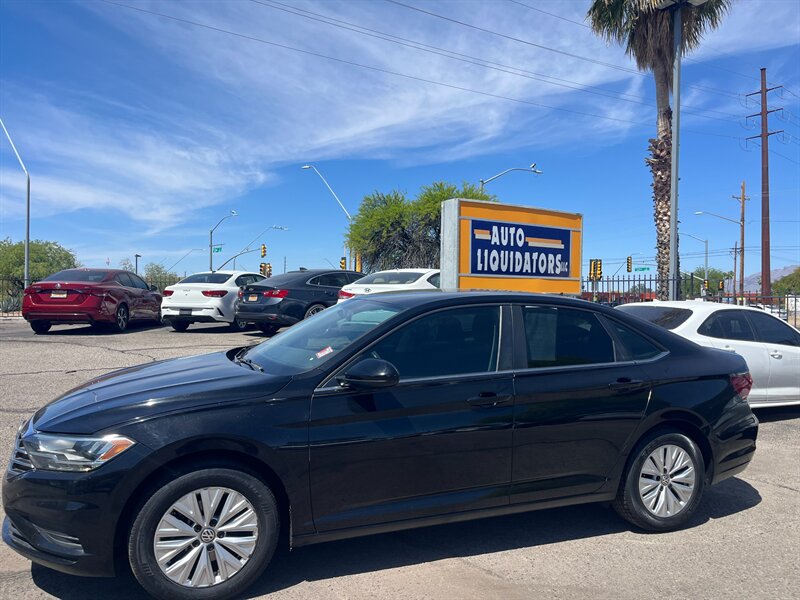 2019 Volkswagen Jetta SE  