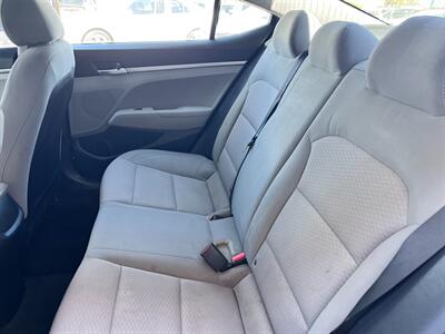 2019 Hyundai ELANTRA SE   - Photo 7 - Tucson, AZ 85711