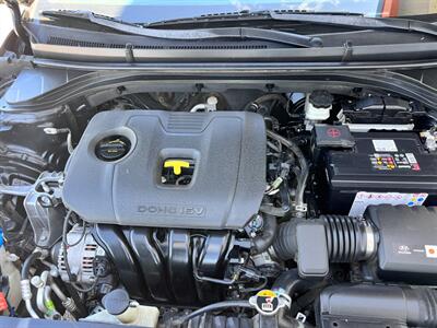 2019 Hyundai ELANTRA SE   - Photo 10 - Tucson, AZ 85711