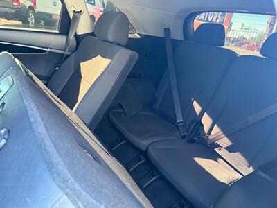 2020 Kia Sorento L   - Photo 11 - Tucson, AZ 85710