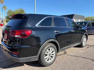 2020 Kia Sorento L   - Photo 3 - Tucson, AZ 85710