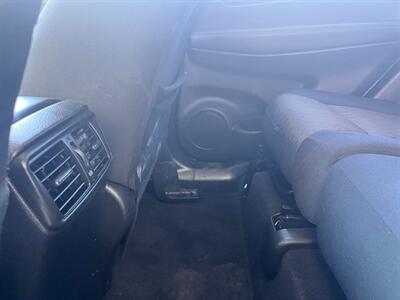 2020 Nissan Rogue S   - Photo 9 - Tucson, AZ 85711