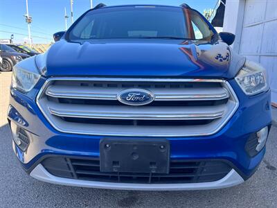 2018 Ford Escape SE   - Photo 2 - Tucson, AZ 85711