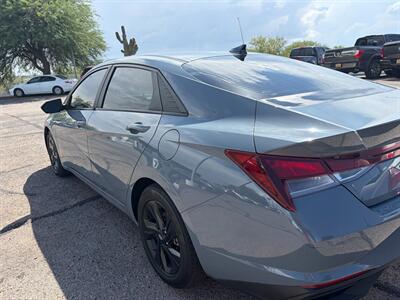 2023 Hyundai ELANTRA SEL   - Photo 2 - Tucson, AZ 85710