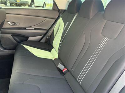 2023 Hyundai ELANTRA SEL   - Photo 7 - Tucson, AZ 85710