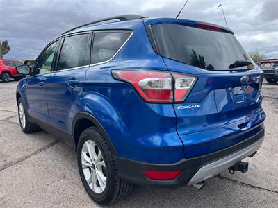 2017 Ford Escape SE   - Photo 2 - Tucson, AZ 85710