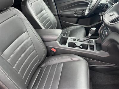 2017 Ford Escape SE   - Photo 9 - Tucson, AZ 85710