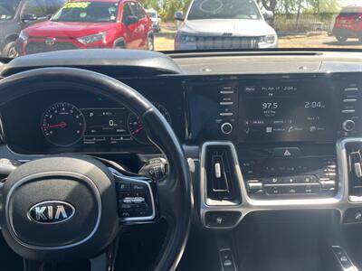 2021 Kia Sorento S   - Photo 8 - Tucson, AZ 85710